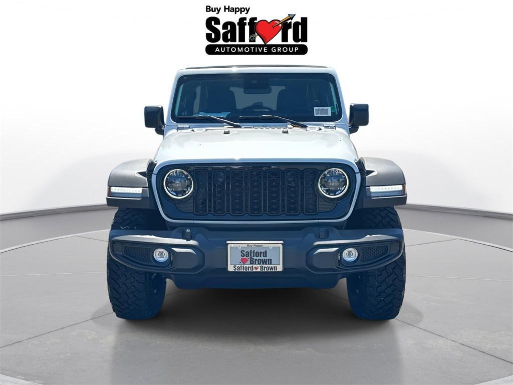 new 2025 Jeep Wrangler car, priced at $48,805