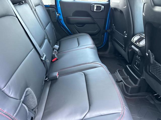 new 2025 Jeep Wrangler car, priced at $53,856