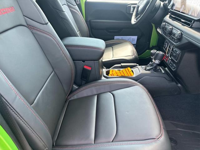new 2025 Jeep Wrangler car, priced at $53,856