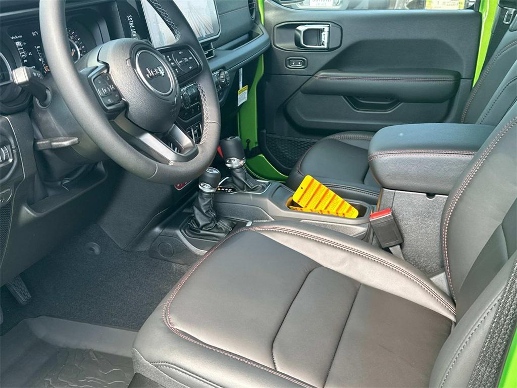 new 2025 Jeep Wrangler car, priced at $55,524