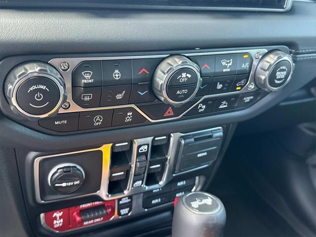 new 2025 Jeep Wrangler car, priced at $53,856