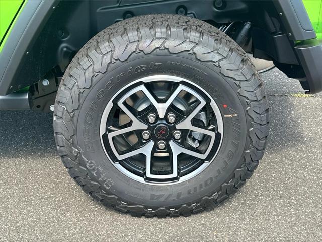 new 2025 Jeep Wrangler car, priced at $53,856