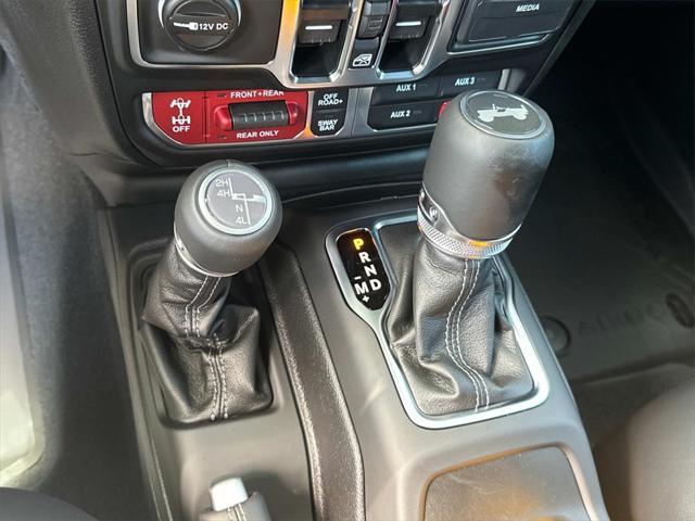 new 2025 Jeep Wrangler car, priced at $53,856