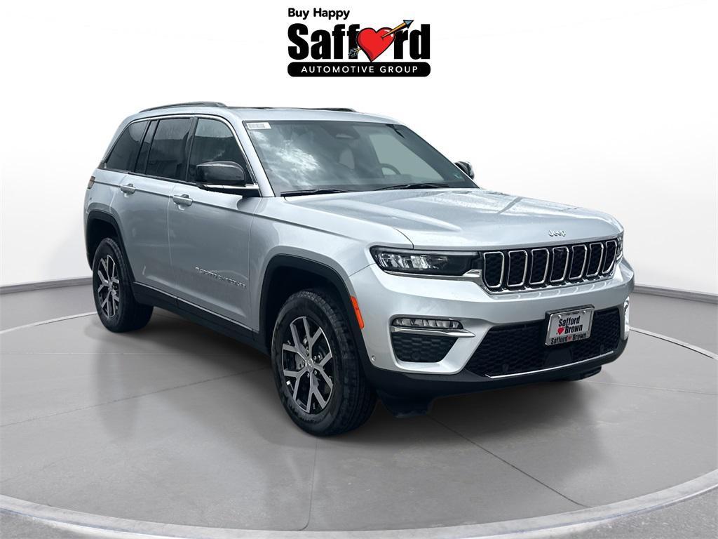new 2025 Jeep Grand Cherokee car, priced at $43,286