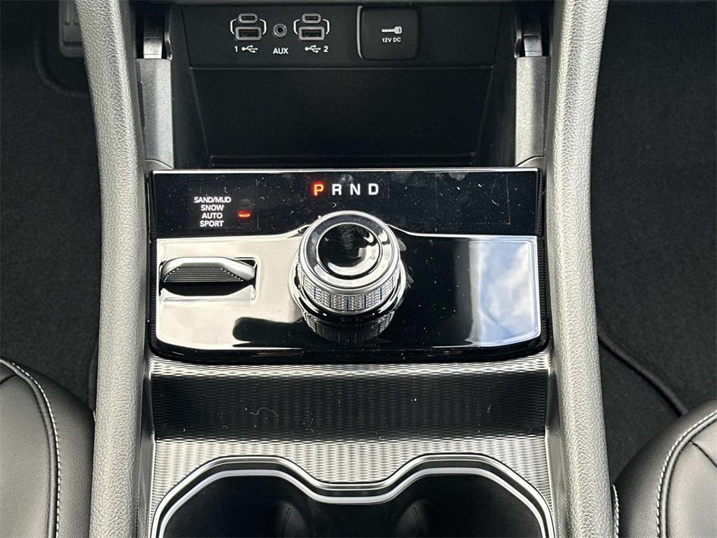 new 2025 Jeep Grand Cherokee L car, priced at $46,005