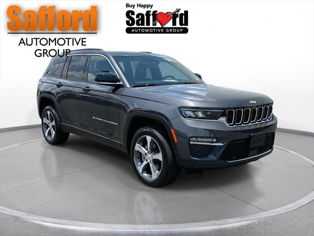 new 2024 Jeep Grand Cherokee car, priced at $44,635