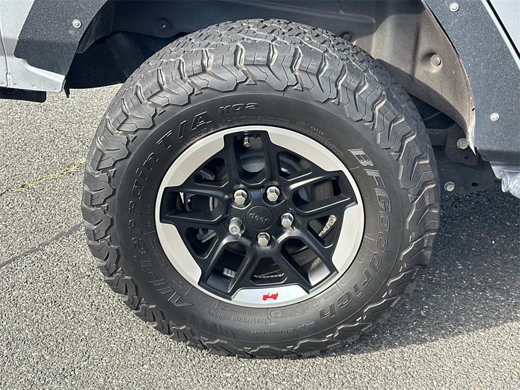 used 2021 Jeep Wrangler Unlimited car, priced at $37,185