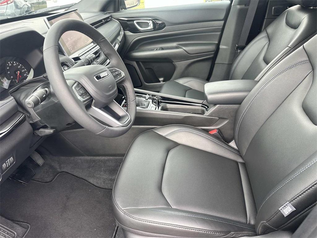 new 2025 Jeep Compass car, priced at $33,405