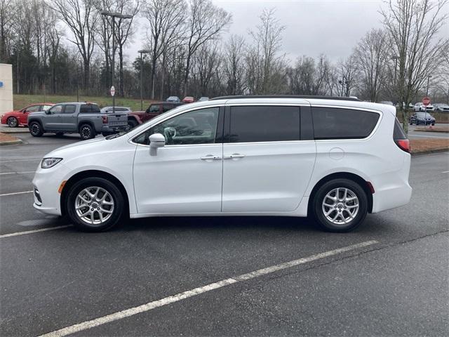 used 2022 Chrysler Pacifica car, priced at $24,000
