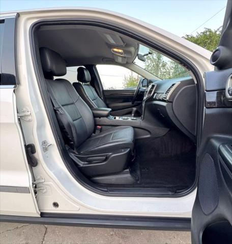 used 2011 Jeep Grand Cherokee car, priced at $5,695