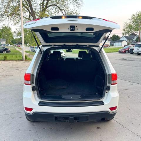 used 2011 Jeep Grand Cherokee car, priced at $5,695