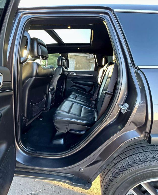 used 2020 Jeep Grand Cherokee car, priced at $19,795
