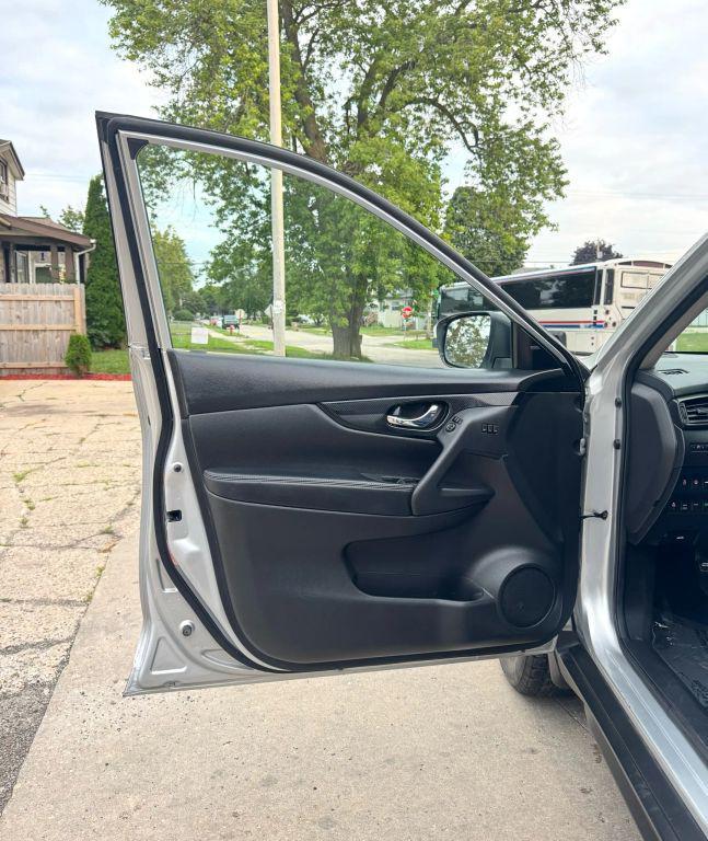 used 2018 Nissan Rogue car, priced at $8,495