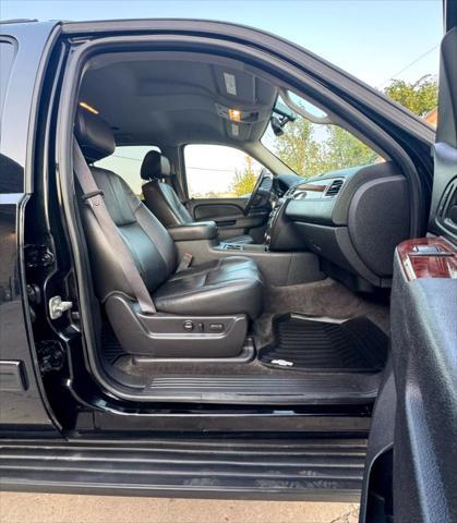 used 2012 Chevrolet Suburban car, priced at $8,295