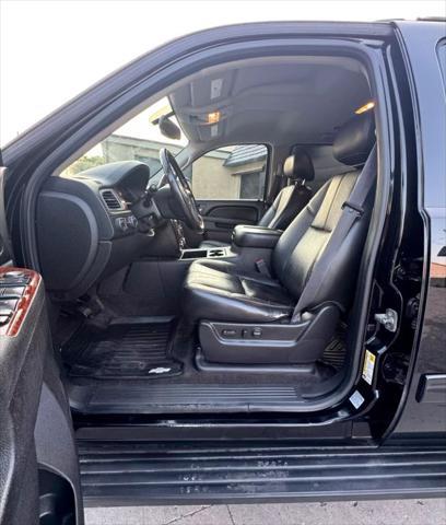 used 2012 Chevrolet Suburban car, priced at $8,295
