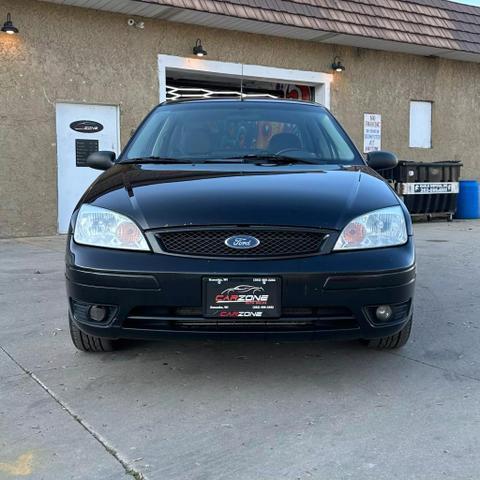 used 2007 Ford Focus car, priced at $3,495