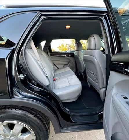 used 2013 Kia Sorento car, priced at $4,995