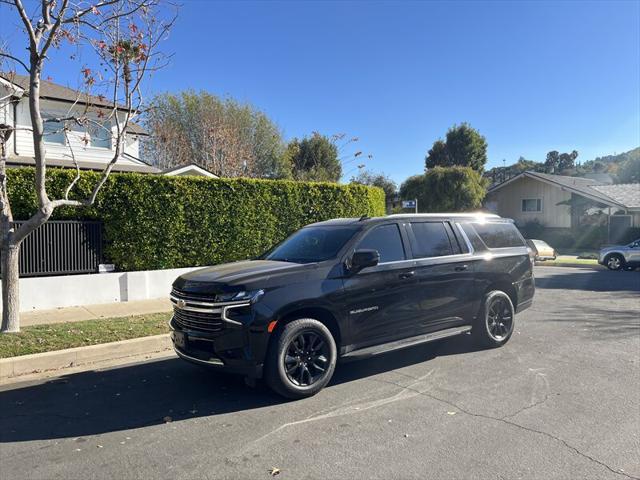 used 2022 Chevrolet Suburban car, priced at $29,995