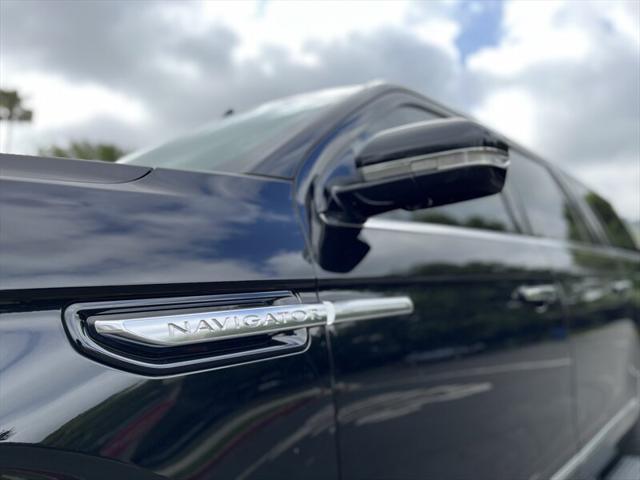 used 2019 Lincoln Navigator L car, priced at $19,995