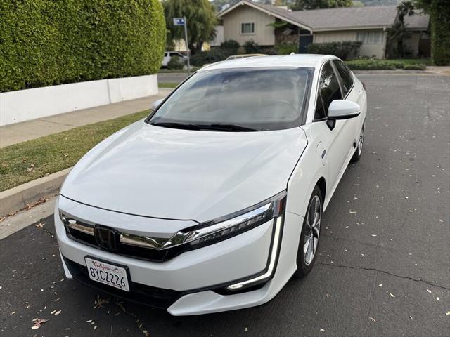 used 2020 Honda Clarity Plug-In Hybrid car, priced at $12,995