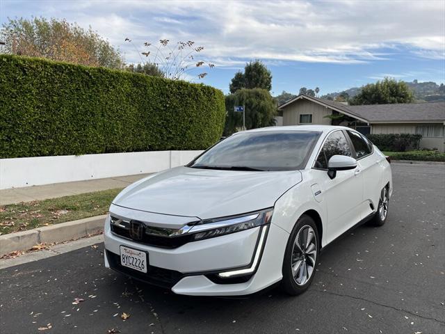 used 2020 Honda Clarity Plug-In Hybrid car, priced at $12,995