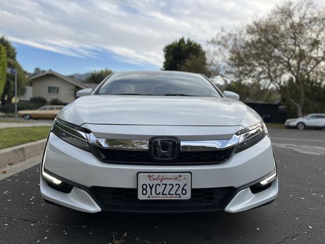 used 2020 Honda Clarity Plug-In Hybrid car, priced at $12,995