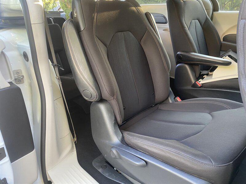 used 2020 Chrysler Pacifica Hybrid car, priced at $9,995