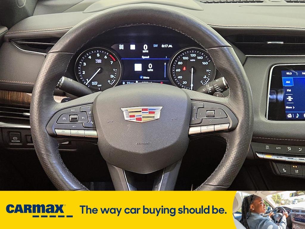 used 2021 Cadillac XT4 car, priced at $37,998