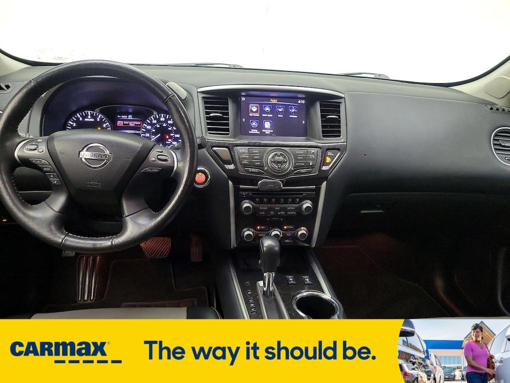 used 2020 Nissan Pathfinder car, priced at $26,998