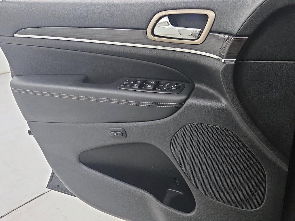 used 2015 Jeep Grand Cherokee car, priced at $19,998