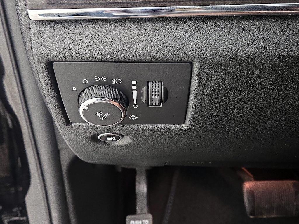 used 2015 Jeep Grand Cherokee car, priced at $19,998