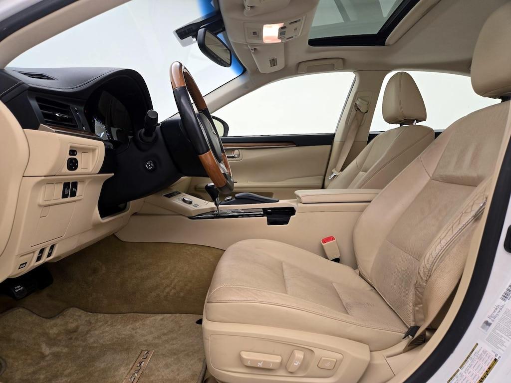 used 2014 Lexus ES 300h car, priced at $18,998