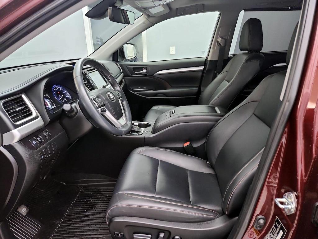 used 2019 Toyota Highlander car, priced at $31,998