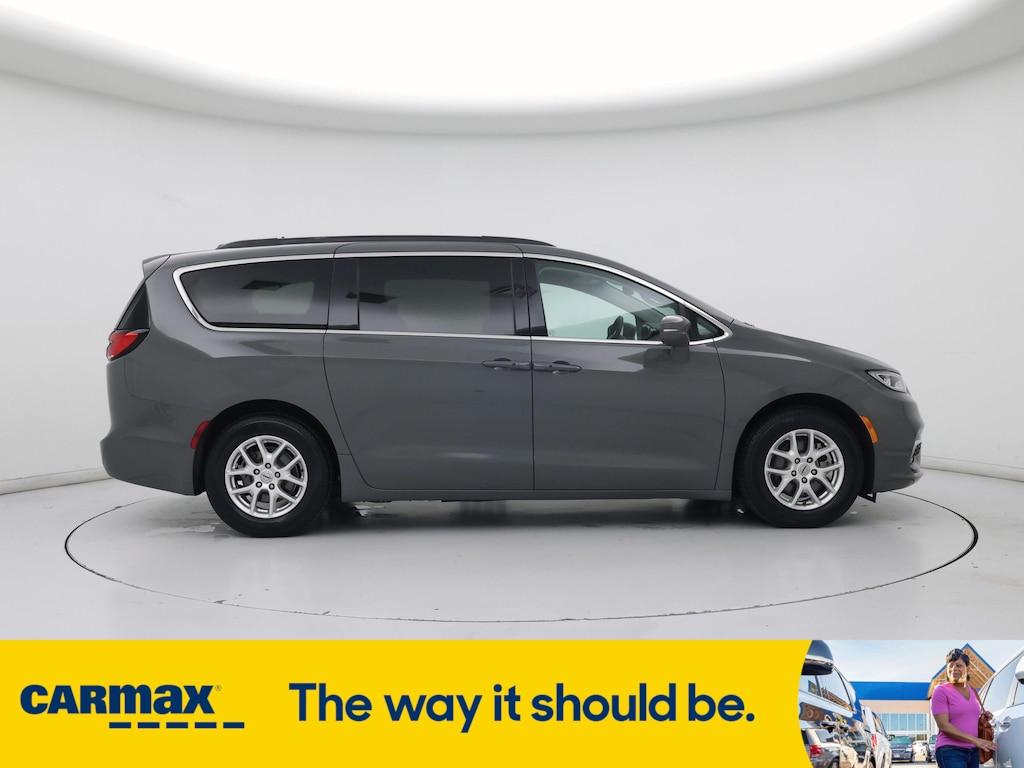 used 2022 Chrysler Pacifica car, priced at $29,998