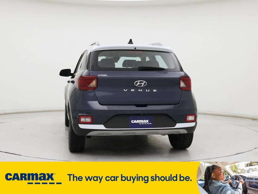 used 2021 Hyundai Venue car, priced at $19,998