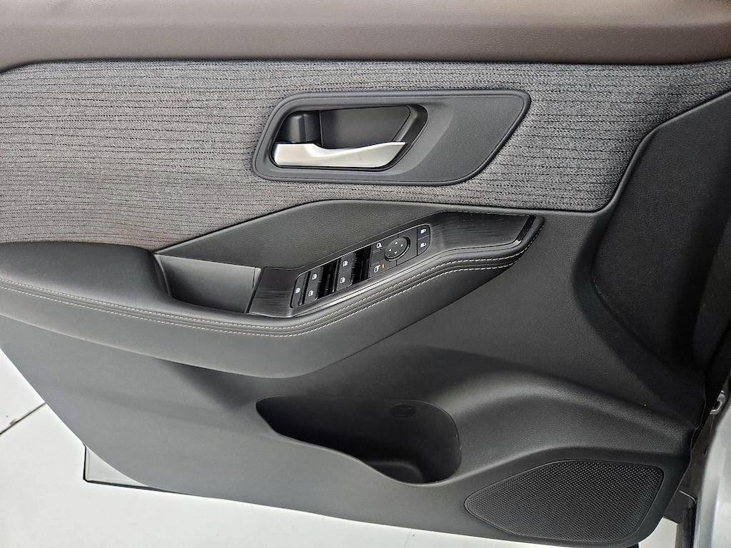 used 2023 Nissan Rogue car, priced at $24,998