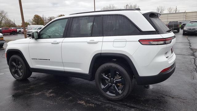 used 2023 Jeep Grand Cherokee car