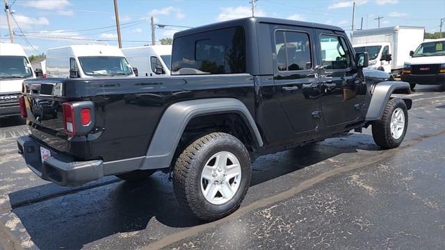 used 2023 Jeep Gladiator car, priced at $32,338