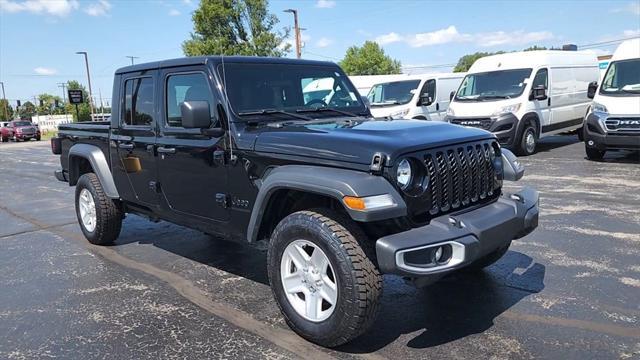 used 2023 Jeep Gladiator car, priced at $32,338