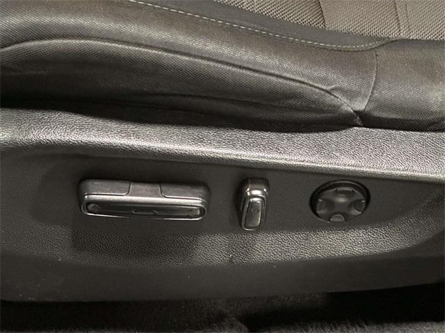 used 2021 Honda CR-V car, priced at $25,817