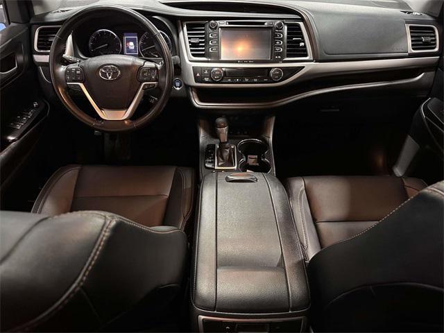 used 2018 Toyota Highlander car, priced at $22,922
