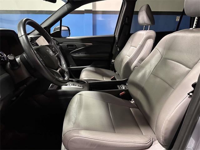 used 2023 Honda Passport car, priced at $31,976