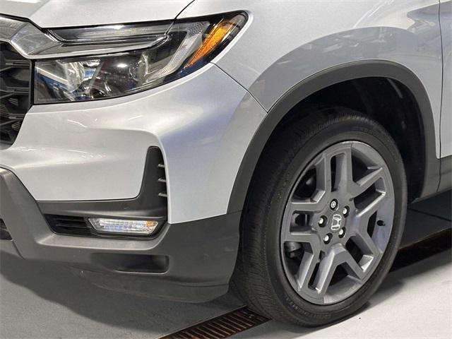 used 2023 Honda Passport car, priced at $31,976