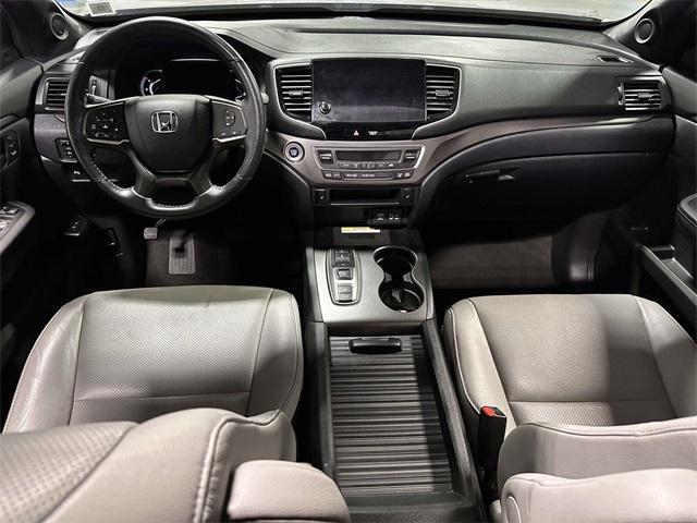 used 2023 Honda Passport car, priced at $31,976
