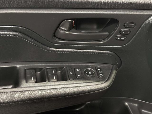 used 2024 Honda Odyssey car, priced at $36,929