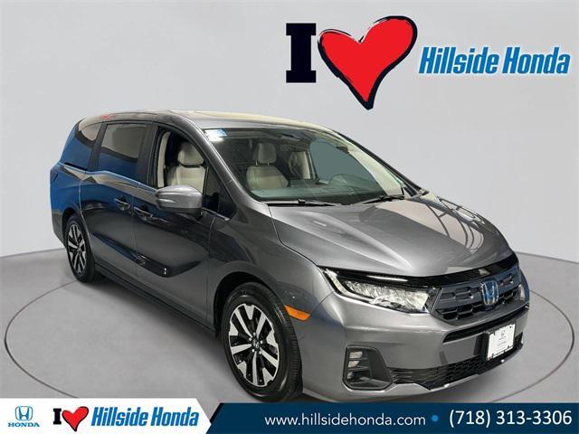 used 2025 Honda Odyssey car, priced at $41,622