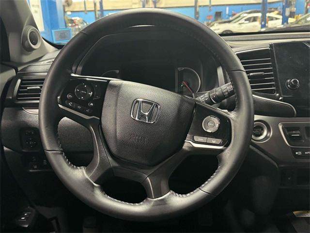 used 2022 Honda Pilot car, priced at $31,984