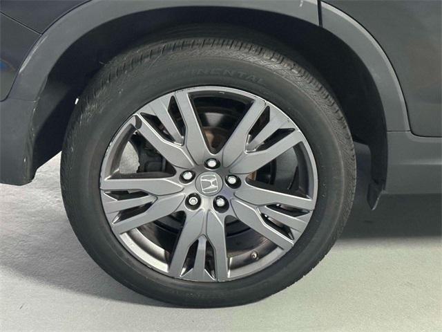 used 2022 Honda Pilot car, priced at $27,652