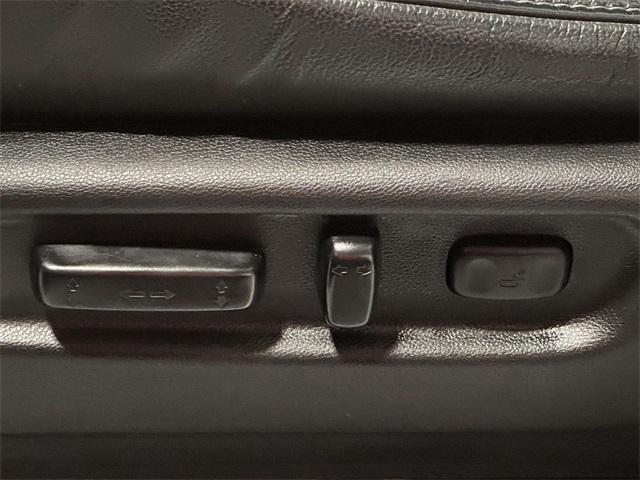 used 2022 Honda Pilot car, priced at $30,647