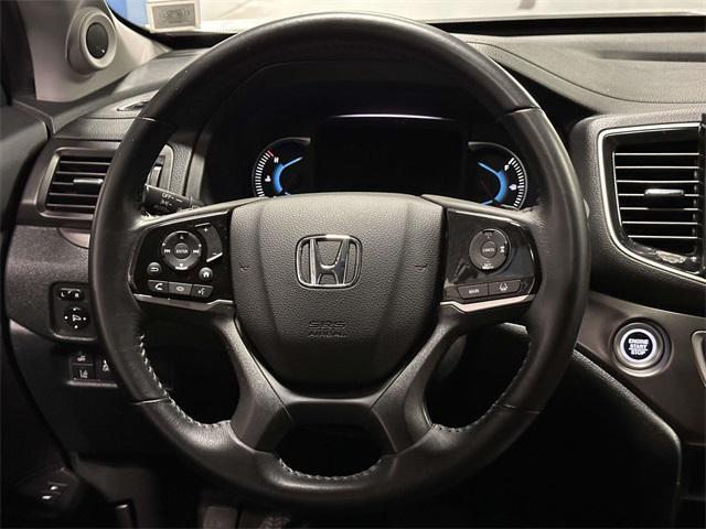 used 2022 Honda Pilot car, priced at $30,647